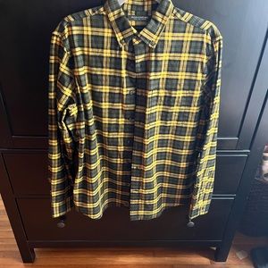 Banana Republic Men’s Long Sleeve Button Down Shirt